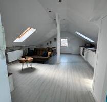 Vollmöbliertes 2 Zimmer Apartment - Lage