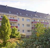 Gommla - 3 Zimmer Wohnung in schöner Wohnage m. Kfz-Stellplatz - Greiz