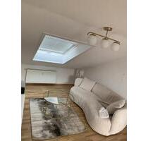 2-Zimmer Dachgeschosswohnung Karlsruhe-Südweststadt