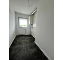 Vollständig renovierte, moderne 2-Zimmer Wohnung im 1. Obergeschoss in Hildesheim mit Balkon!