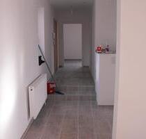 4 Zimmer mit Balkon - 1.200,00&nbsp;EUR Kaltmiete, ca.&nbsp; 146,00&nbsp;m&sup2; in Wunstorf (PLZ: 31515)