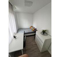 WG -Zimmer verfügbar! Ab sofort! - Berlin Neukölln