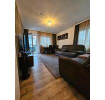 2 Zimmer Küche Bad Stellplatz Balkon - Ludwigsburg Oßweil