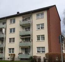 3 Zimmer Wohnung mit Balkon, Garten, Keller parkplatz - Duisburg Mittelmeiderich