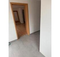 2 Zimmer Wohnung zu vermieten - 850,00 EUR Kaltmiete, ca.  76,00 m² in Spaichingen (PLZ: 78549)