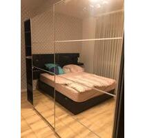Mobiliertes Zimmer mit Toilette - Lehrte