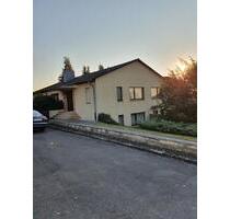 Haus mit 5 Zimmer (220qm), Balkon und Grundstück zu vermieten - Northeim