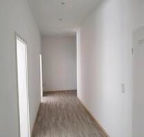 4 Zimmer Wohnung zu Vermieten In Hannover Hainholz - 100 m2