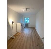 WG Zimmer in einer zwei Zimmer Wohnung - München Ramersdorf-Perlach