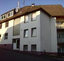 ### tolle 2 Zimmer DG Wohnung ab 01.10. mit Küche+Möbel - Remscheid Reinshagen