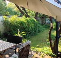 25 qm EG-Zimmer mit Terrasse und Garten, nur vom 27.7-31.10.25 - Puchheim