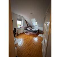 Schönes Zimmer in herzlicher 3er-WG in Uninähe - Hildesheim Itzum-Marienburg