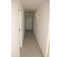 2-Zimmer DG Wohnung in 64832 - 400,00&nbsp;EUR Kaltmiete, ca.&nbsp; 40,00&nbsp;m&sup2; in Babenhausen (PLZ: 64832)