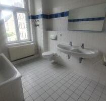 Zentrum Brühl 2 Zimmer großem Badezimmer - Chemnitz