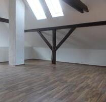 Freundliche & helle 4 Zimmer Maisonett-Wohnung - Lauenburg/Elbe