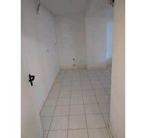 Große 2 Zimmer Wohnung - 1.100,00&nbsp;EUR Kaltmiete, ca.&nbsp; 80,00&nbsp;m&sup2; in Bergheim (PLZ: 50126)