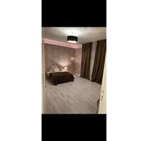 Wohnung Zimmer zu vermieten - 750,00 EUR Kaltmiete, ca.  145,00 m² in Berlin (PLZ: 14169) Steglitz-Zehlendorf