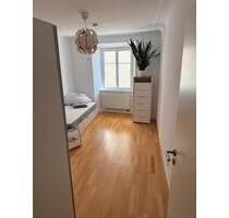 Helles Zimmer in 3-Zimmer 2er-WG auf der Lindauer Insel - Lindau (Bodensee)