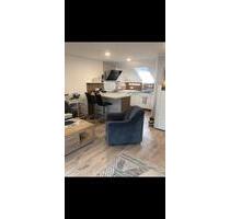 2 Zimmer Dachgeschosswohnung - 990,00 EUR Kaltmiete, ca.  55,00 m² in Ergolding (PLZ: 84030)