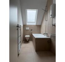 Kernsanierte 2,5 Zimmer Wohnung in Meiderich zu vermieten - Duisburg Mittelmeiderich