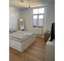 Schönes WG Zimmer in Mindener in wunderschönem renovierten Altbau
