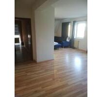 ***HELLE, FREUNDLICHE 2 ZIMMER WOHNUNG IN BECHHOFEN***