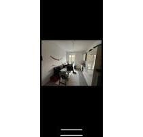 Wohnung 2,5 Zimmer mit Balkon und Einbauküche - Essen Stadtbezirk IV