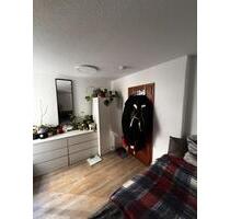 WG Zimmer im Stadtzentrum - 520,00 EUR Kaltmiete, ca.  166,00 m² in Jena (PLZ: 07743)