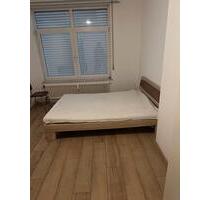 Frauen wg Zimmer zu vermieten in Schwenningen Stadt ab sofort - Villingen-Schwenningen