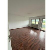 3 Zimmer Wohnung Herborn-Burg - 600,00 EUR Kaltmiete, ca.  75,00 m² in Herborn (PLZ: 35745)