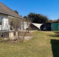 Schöne Neu renovierte 2 Zimmer Whg mit Garten , Kamin , - Wolfsburg
