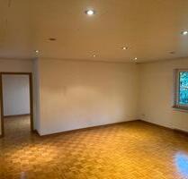 2 Zimmer Wohnung 90qm Eckenheim Frankfurt - Frankfurt am Main Nord-Ost