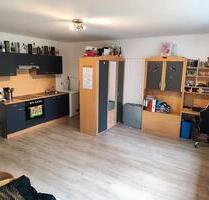Helle ein Zimmer Wohnung in Colmberg ab sofort