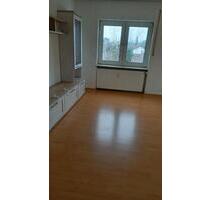 3 Zimmer Wohnung zu vermieten - 850,00 EUR Kaltmiete, ca.  90,00 m² in Rosbach vor der Höhe (PLZ: 61191)