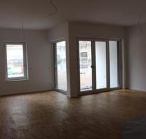 3-Zimmer EG Wohnung - 890,00 EUR Kaltmiete, ca.  85,00 m² in Saarbrücken (PLZ: 66115) West