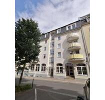 Zentrale & Moderne 2 Zimmer Wohnung inkl. Aufzug und Einbauküche - Plauen