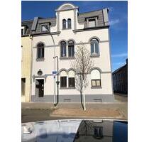 Schöne helle 3 Zimmer Wohnung - 900,00 EUR Kaltmiete, ca.  80,00 m² in Mönchengladbach (PLZ: 41065) Nord
