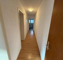 2 Zimmer Wohnung in Gurtweil - 650,00 EUR Kaltmiete, ca.  60,00 m² in Dogern (PLZ: 79804)