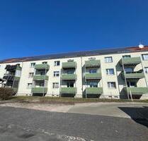 Helle 3 Zimmer Wohnung an einer Grünfläche - Querfurt