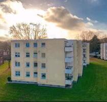 2.5 Zimmer Wohnung mit Balkon in 45309 Essen sofort zu vermieten - Monheim am Rhein
