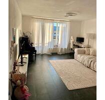 2 12 Zimmer Wohnung Penthouse - 1.050,00 EUR Kaltmiete, in Offenburg (PLZ: 77656) Elgersweier