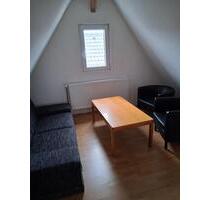 WG-Zimmer zu vermieten - 450,00 EUR Kaltmiete, ca.  30,00 m² in Göppingen (PLZ: 73037) Bruckwasen
