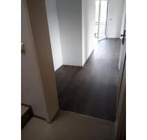 2 Zimmer Whg. 62 m2 - Komplettsanierung inkl. EBK - Leonberg