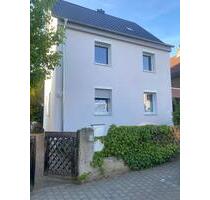 Zimmer in 2er WG in Budenheim - 450,00 EUR Kaltmiete, ca.  65,00 m² in Budenheim (PLZ: 55257)