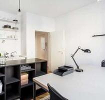 Arbeitsplatz (eigenes Zimmer mit Küche, Bad, all incl.) - München Maxvorstadt
