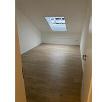 Dachgeschoss Wohnung WG 4 Zimmer 87m² - Massing