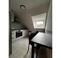 Schönes WG-Zimmer im Stuttgarter Westen - Fellbach