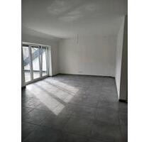 Schöne 2 Zimmer Wohnung 86 qm - 1.090,00 EUR Kaltmiete, ca.  86,00 m² in Euskirchen (PLZ: 53881) Dom-Esch