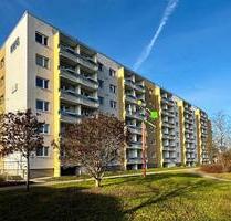 vollsanierte 3 Zimmer mit Balkon in der 5. Etage - Halle (Saale) Dölau