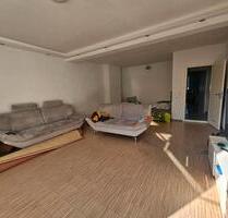 Große 2 Zimmer Wohnung zu vermieten - Ludwigshafen am Rhein Ludwigshafen-Hemshof